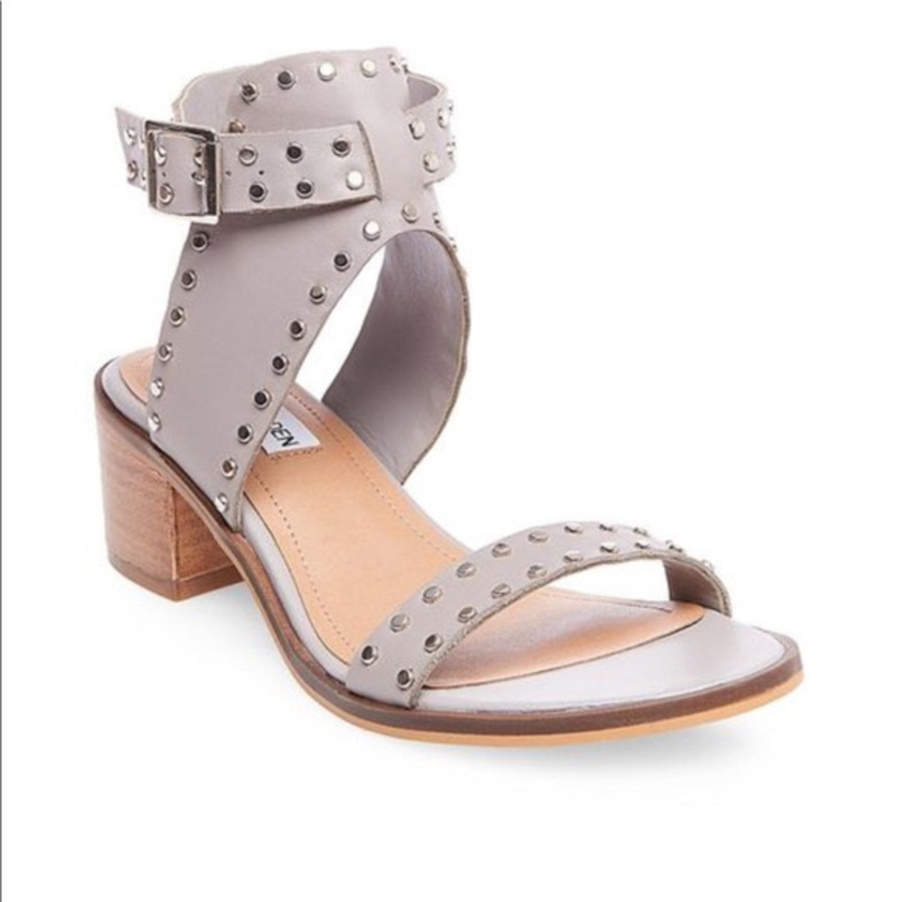 Steve Madden Gila sandals